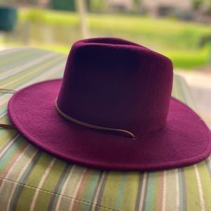 Merlot colored felt hat. Never worn! Kenzie brand